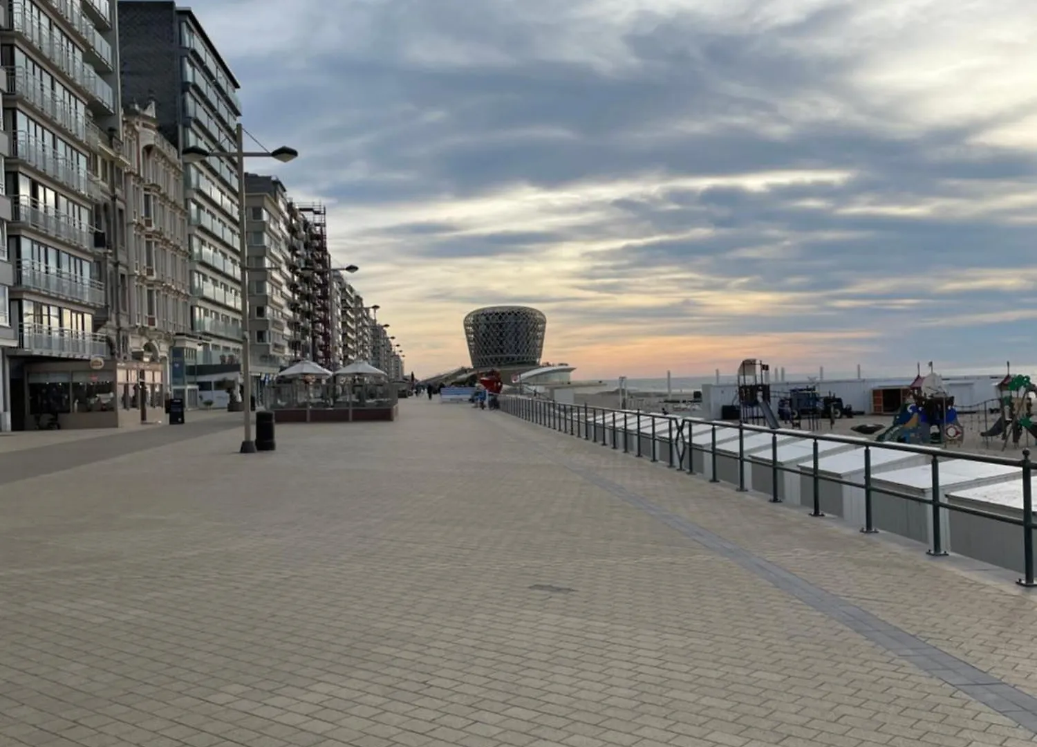 شقة Bofeelie Gezellig 2 Slaapkamer App Aan Zee In Het Bruisende Middelkerke!